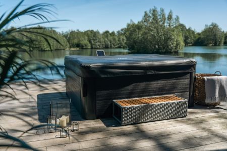 СПА-бассейн 180х180х65см "Oslo Plus", квадратный,  гидромассаж, аэромассаж.(4 коробки A.B.C.D), MSpa F-OS063WP