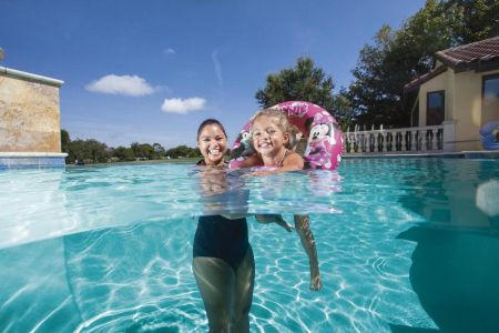 Надувной круг 56см "Minnie Mouse" 3-6 лет, Bestway 91040 BW