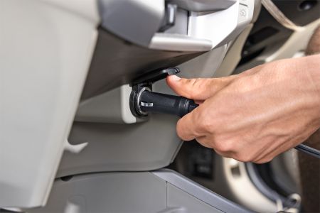 Насос электрический для SUP-досок 12В от прикуривателя, повыш.давления, 300 л/мин, 3 насадки, Bestway 62265 BW