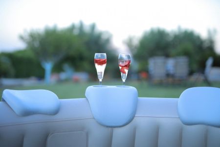 Набор аксессуаров для СПА: 2 подголовника и 1 подстаканник , MSpa B0301350