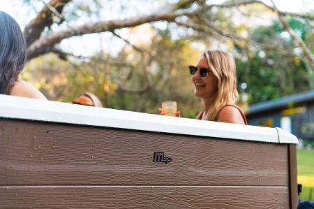 СПА-бассейн 180х180х65см "Amber Aero Plus", квадратный,  гидромассаж, аэромассаж.(4 коробки A.B.C.D), MSpa F-AM063WAP