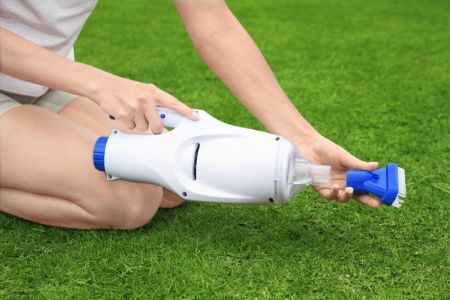 Вакуумный пылесос Aquareach для чистки бассейна, на аккумуляторах, Bestway 58624 BW