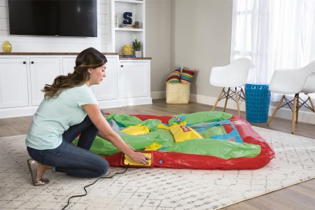 Игровой центр-батут 175х173х135см "Fisher Price" с мячами (50шт), встр.нас. 220В, до 85кг, от 3 лет, Bestway 93532 BW