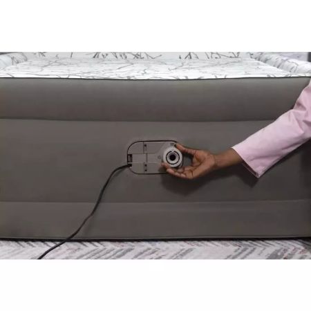 Надувная кровать 152х203х46см, встр.насос 220В, до 300кг, Bestway 67486 BW