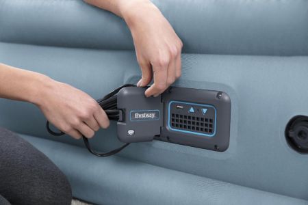 Надувная кровать 152х229х79см со спинкой, встр.насос 220В, до 300кг, Bestway 69060 BW