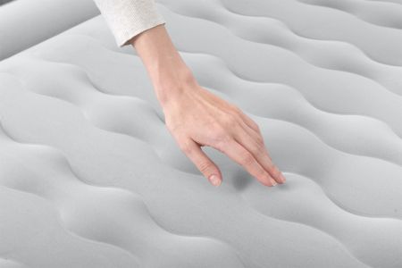 Надувная кровать "Tritech" 152x203x51см, встр.насос 220В, до 300кг, Bestway 6716P BW