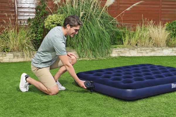 Насос электрический 4.8В на аккумуляторах , 565 л/мин, USB провод, 3 насадки, Bestway 62260 BW