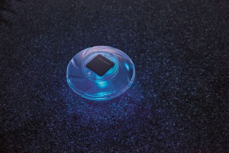 Плавающая подсветка на солнечных батареях, 18см, Bestway 58111 BW