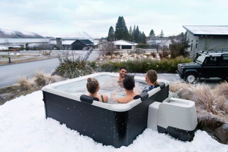 СПА-бассейн 180х180х65см "Oslo Aero Plus", квадратный,  гидромассаж, аэромассаж.(4 коробки A.B.C.D), MSpa F-OS063WAP