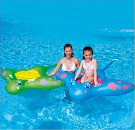 Надувная игрушка-наездник "Скат" с ручками, 150х114см, Bestway 41084 BW