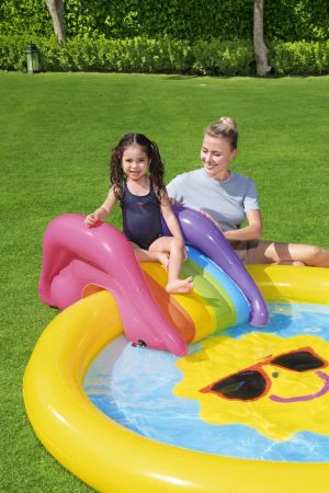 Игровой центр 237х201х104см "Солнышко" с горкой, 225л, от 2 лет, Bestway 53071 BW